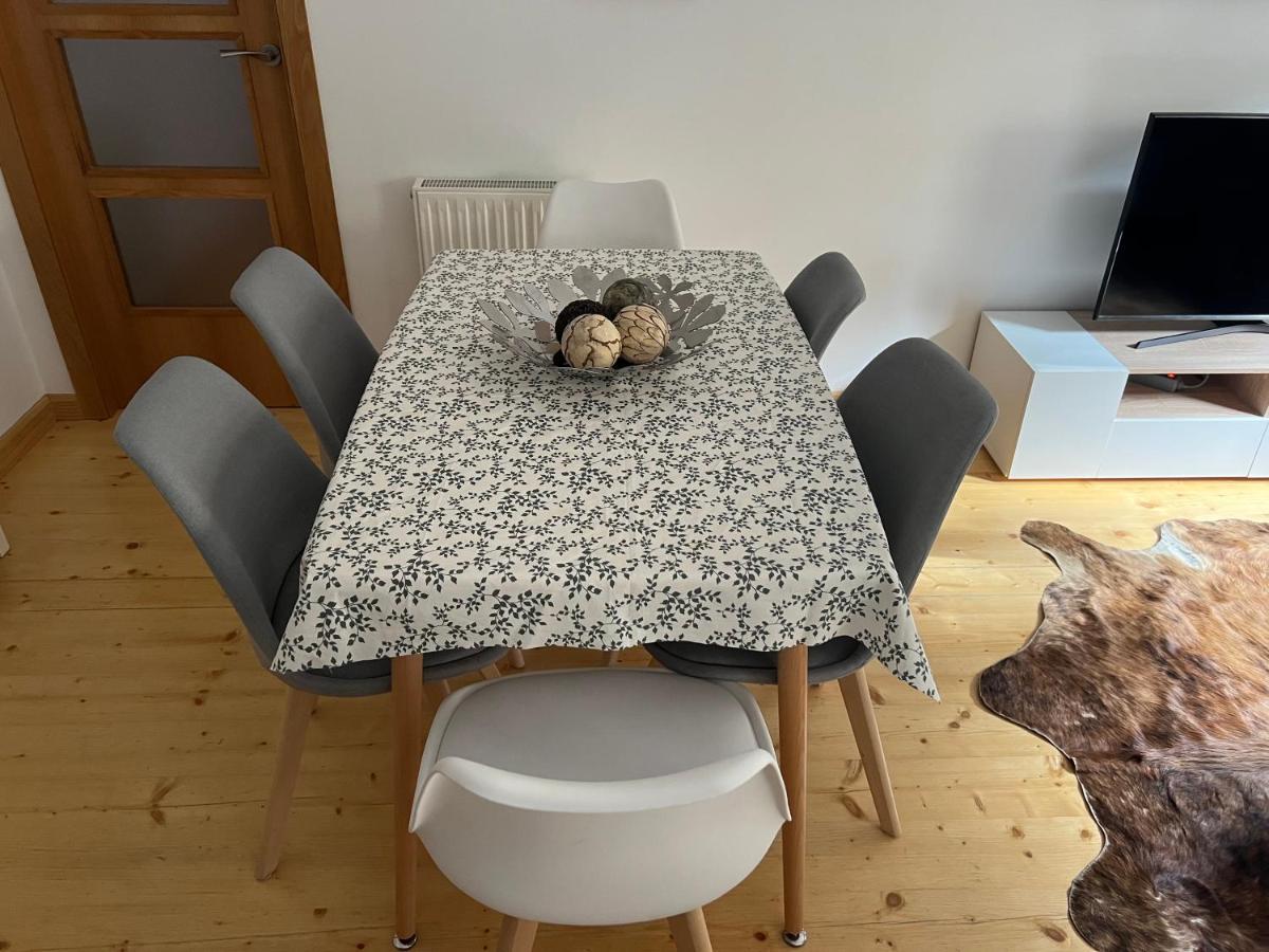 Apartamento Luga Castiello de Jaca Exterior foto